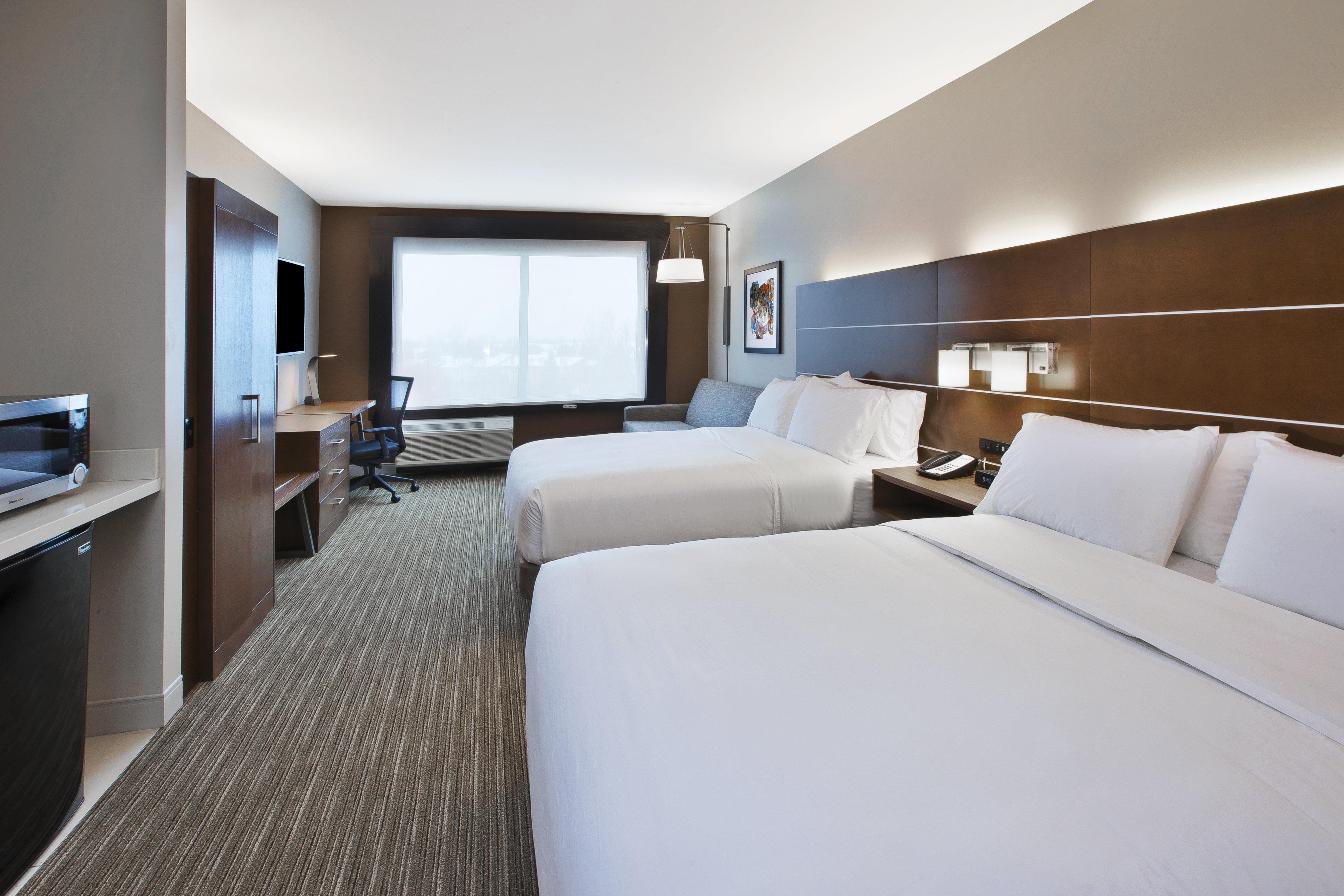 Holiday Inn Express & Suites Okemos - University Area By Ihg Exterior photo